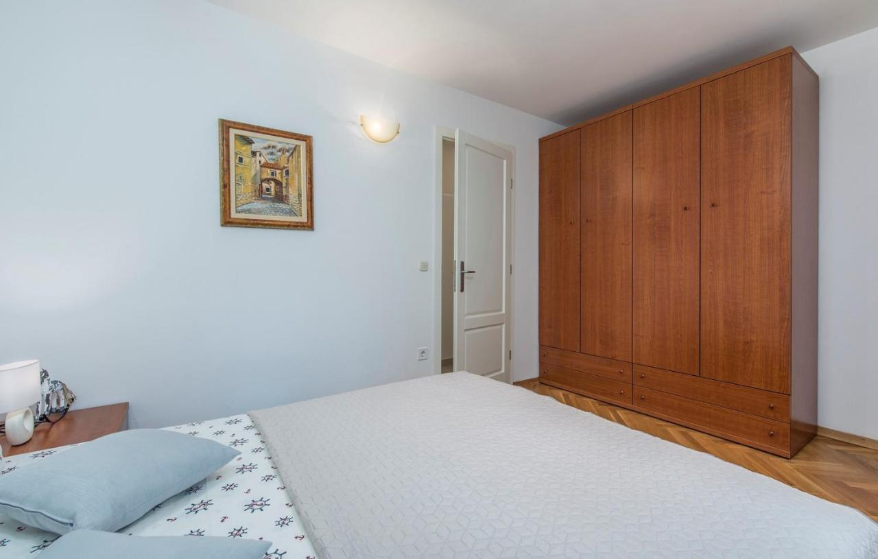 Apartment Amela 포레치 외부 사진